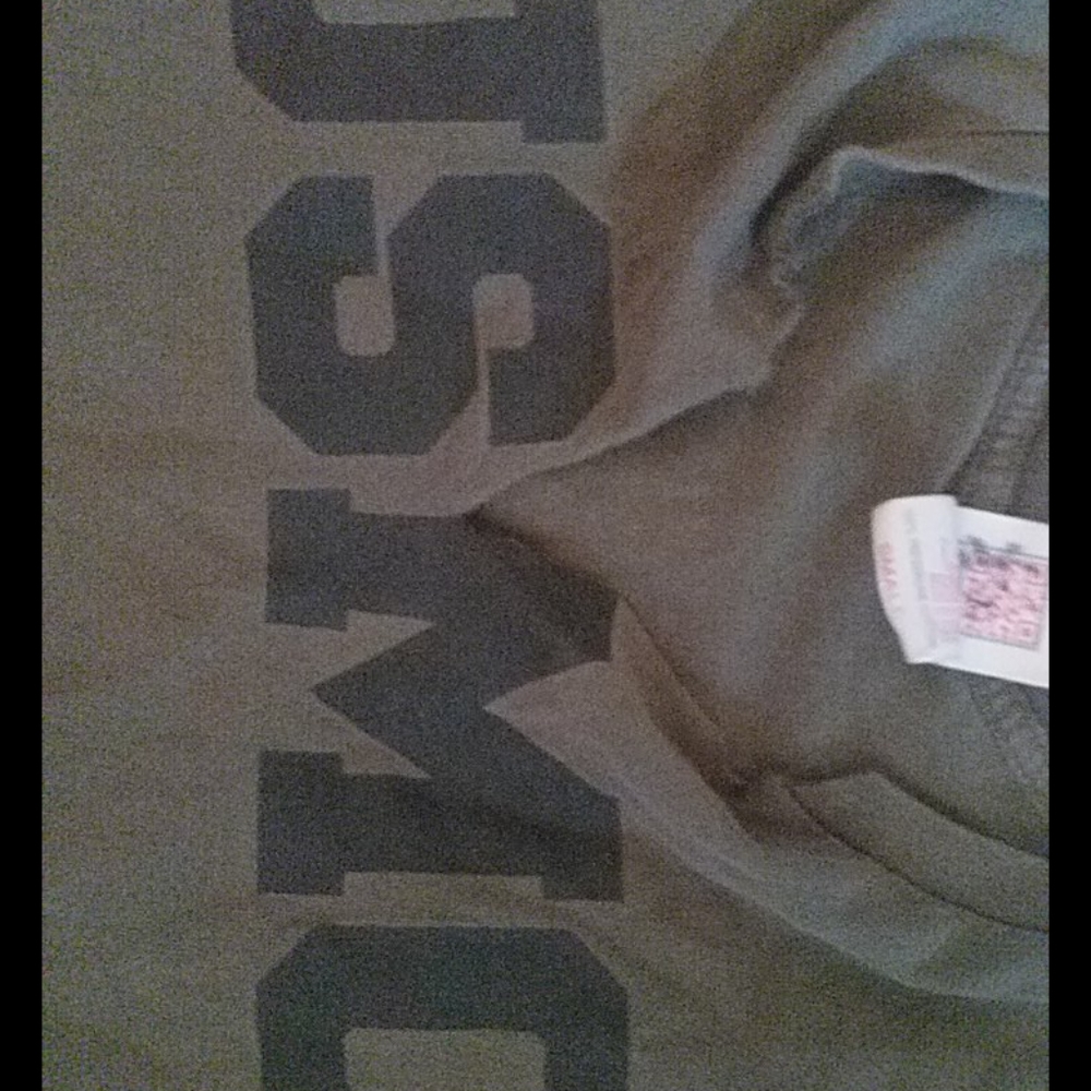 Shirt - Picture 3 of 3